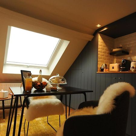 Blue Alice Brussels Aparthotel Esterno foto
